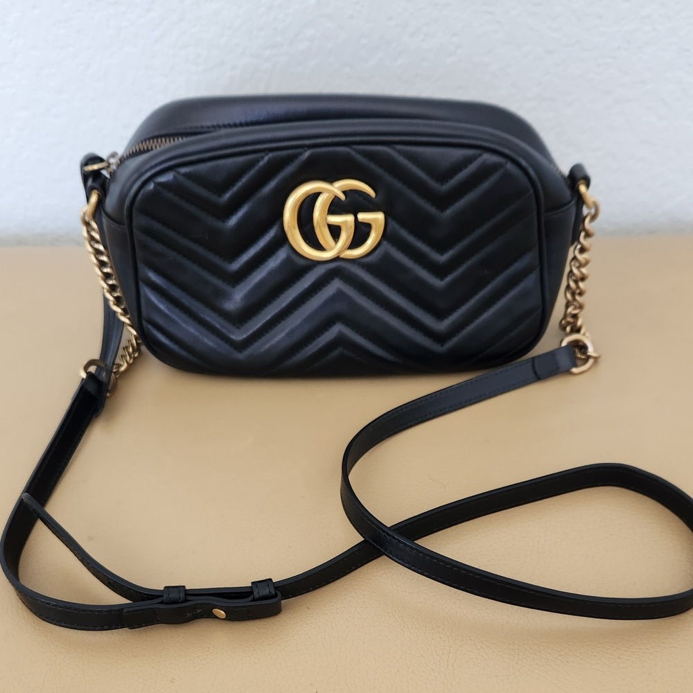 Gucci GG Marmont Small Shoulder Bag
